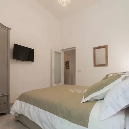 Colosseum New 2br *