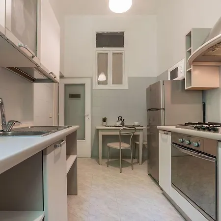 Colosseum New 2br